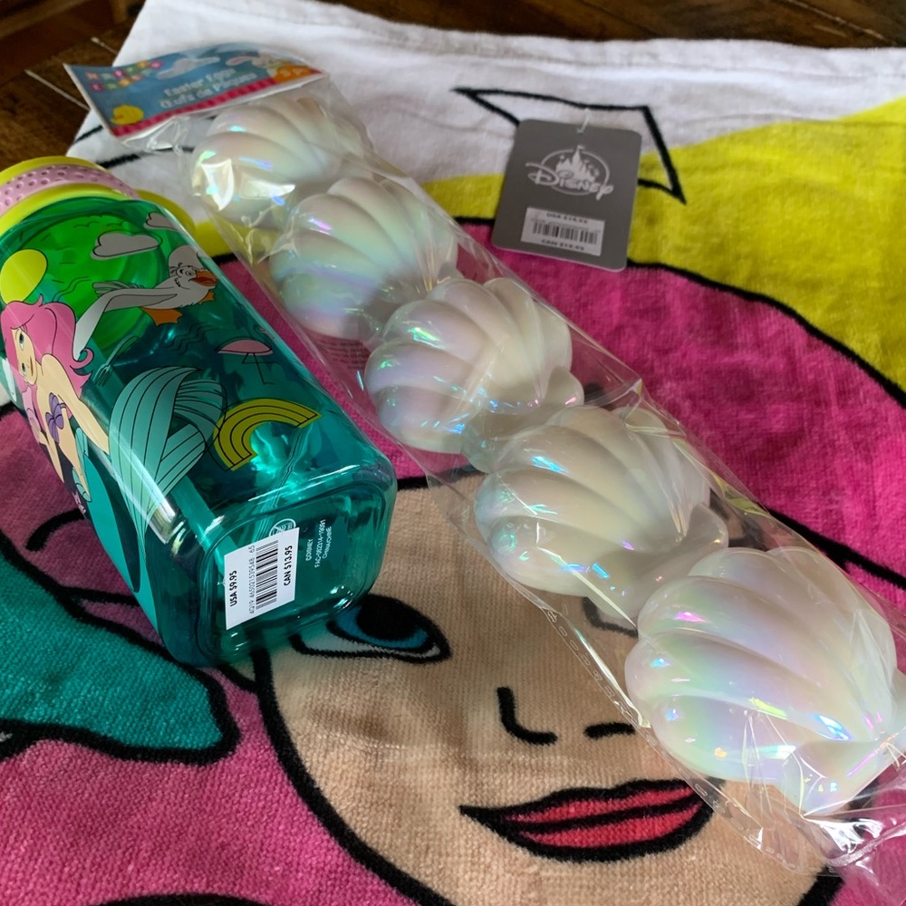 NWT: Disney Little Mermaid Loy